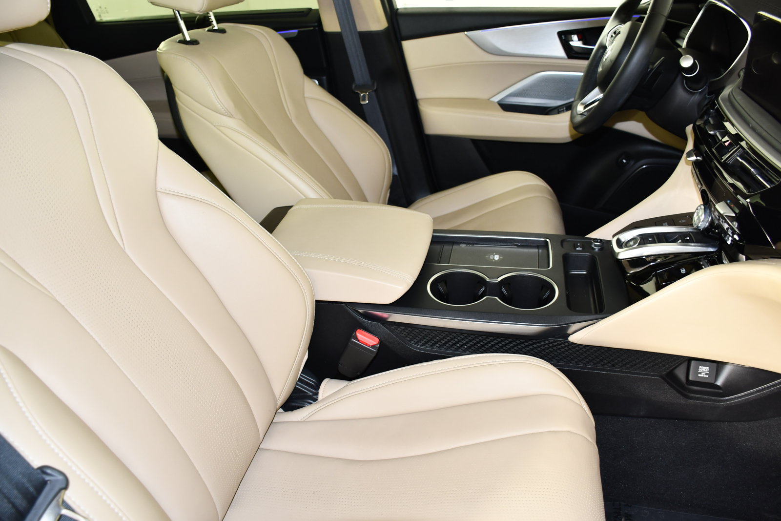 Certified 2025 Acura MDX SH-AWD w/ Technology Package image 42
