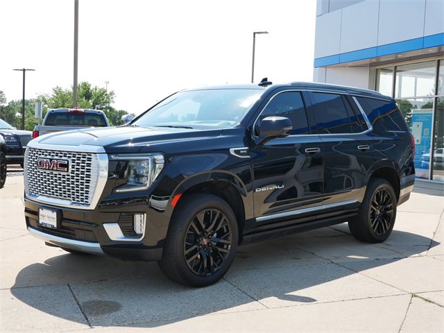 Used 2024 GMC Yukon Denali image 3