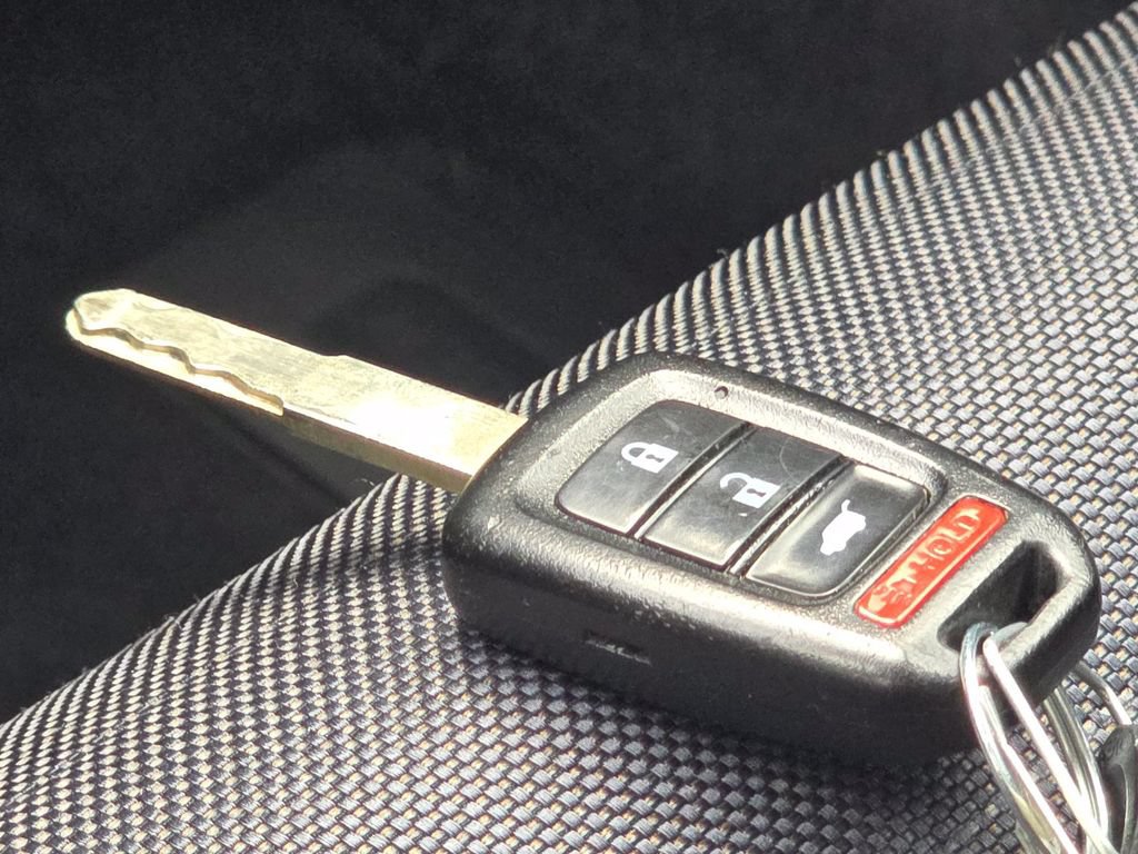 Used 2018 Honda CR-V LX image 31