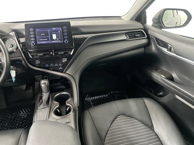 Used 2023 Toyota Camry SE FWD image 25