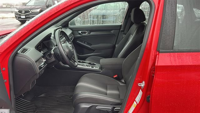 Used 2025 Honda Civic Sport image 9