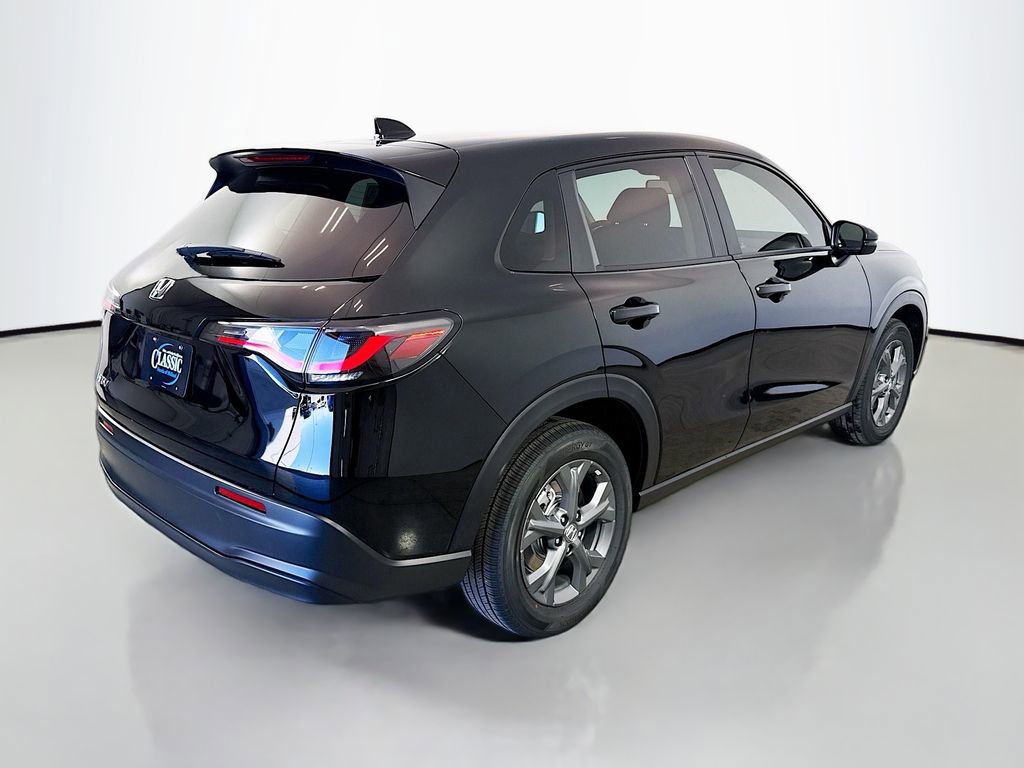 New 2026 Honda HR-V LX image 7