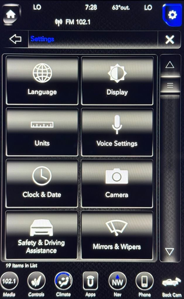 Used 2019 RAM 1500 Limited image 35