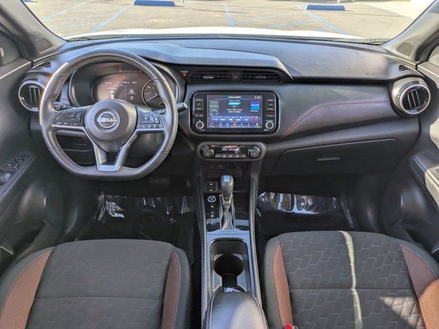 Used 2024 Nissan Kicks SR image 16