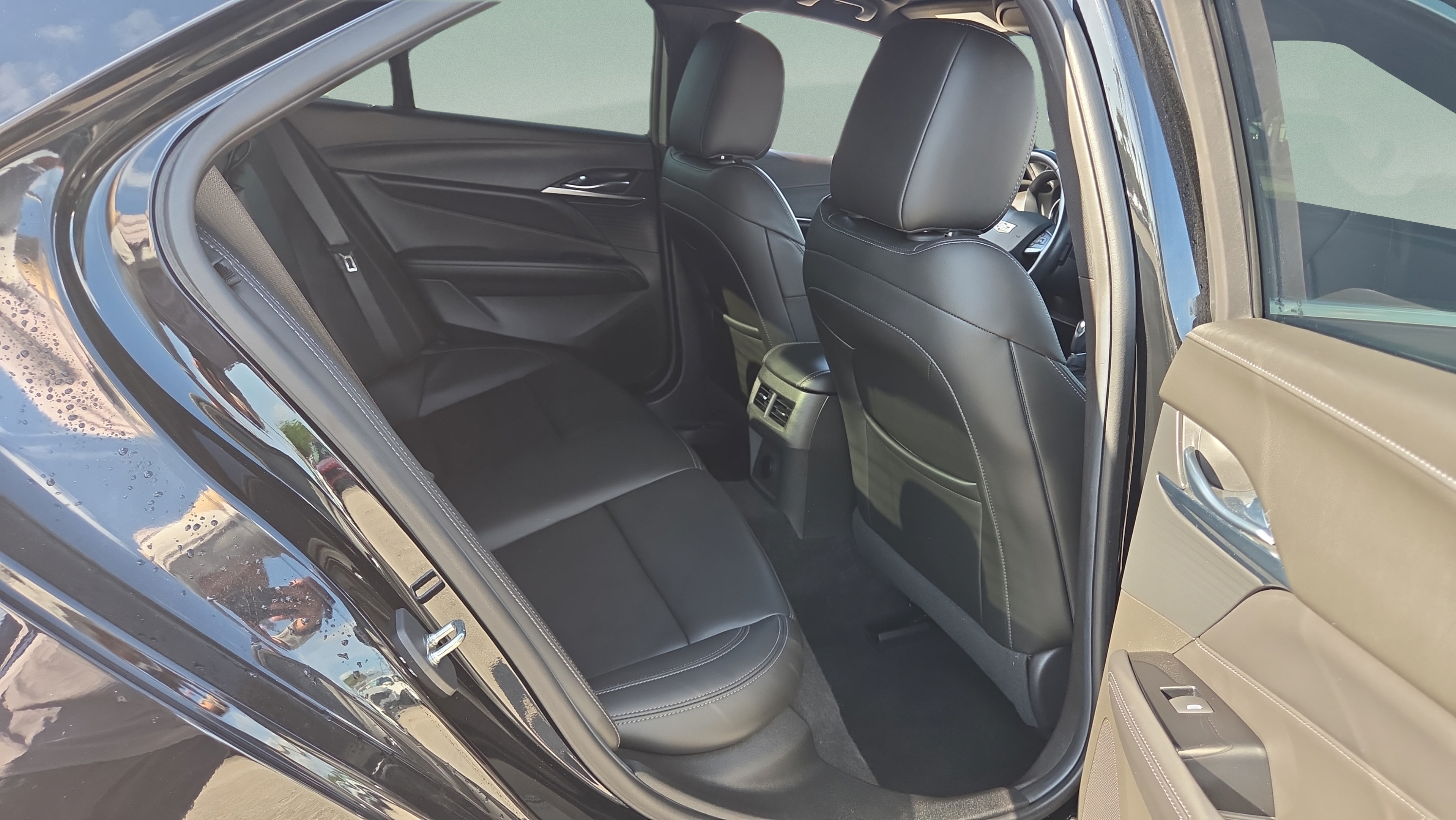 Used 2023 Cadillac CT4 Luxury RWD image 13