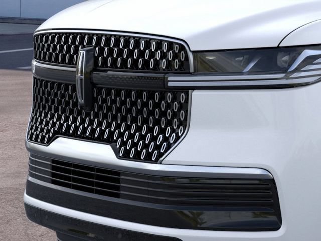 New 2026 Lincoln Navigator L Reserve AWD/4WD image 19