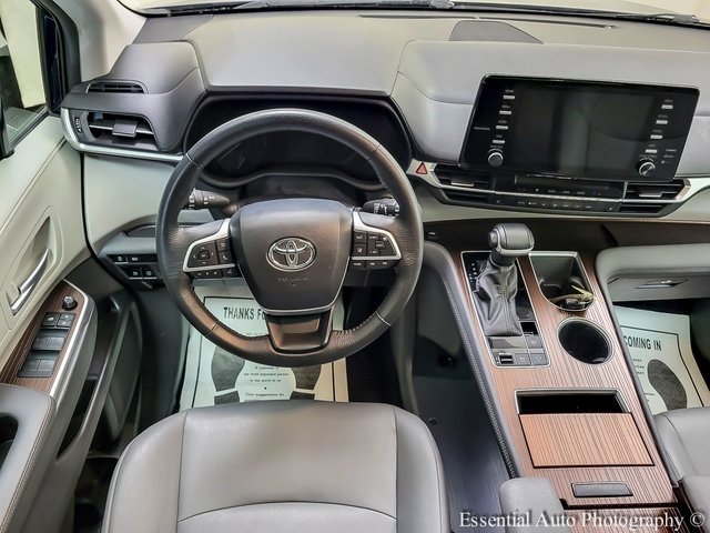 Certified 2024 Toyota Sienna XLE image 13
