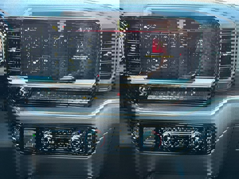 Used 2026 GMC Sierra 1500 SLT w/ SLT Premium Plus Package image 24