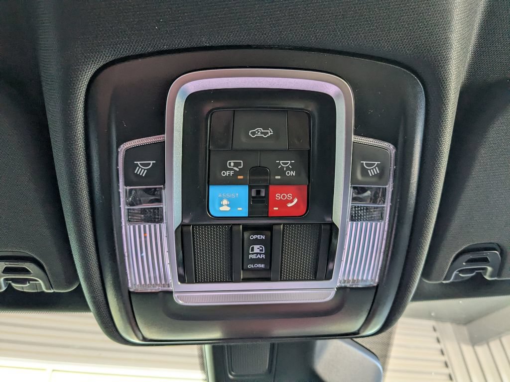 New 2027 RAM 1500 Laramie AWD/4WD image 21