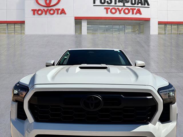 Used 2024 Toyota Tacoma TRD Sport image 5