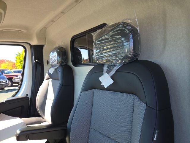 New 2026 RAM ProMaster 2500 w/ Quick Order Package 22G SLT FWD image 16