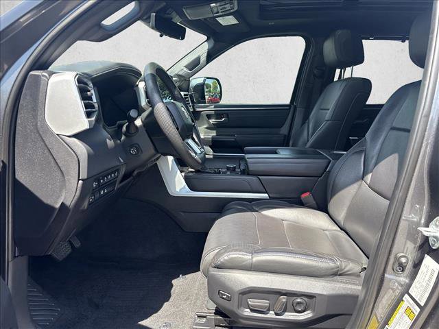 Used 2024 Toyota Tundra Platinum AWD/4WD image 10