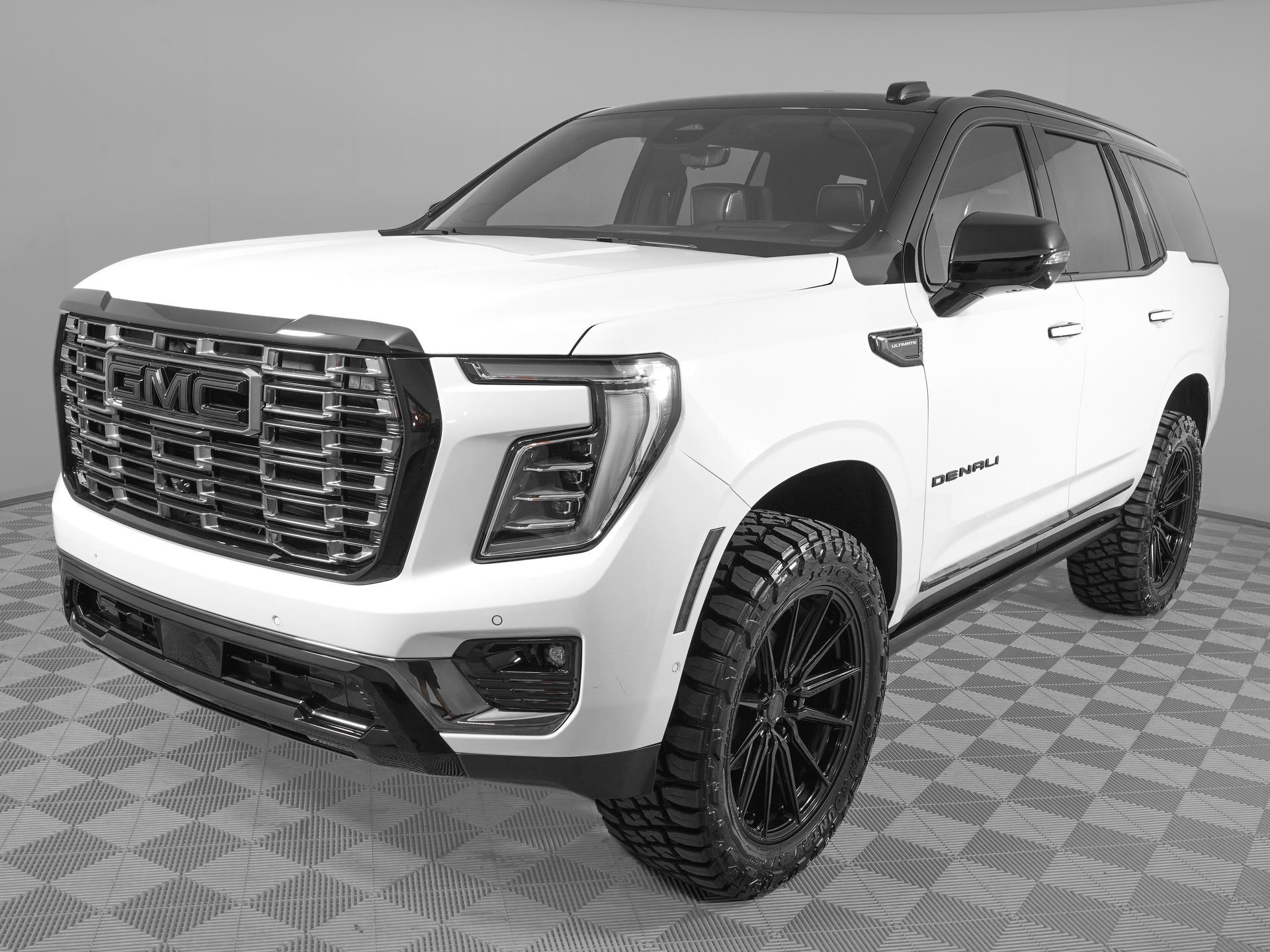 Used 2026 GMC Yukon Denali Ultimate AWD/4WD image 9