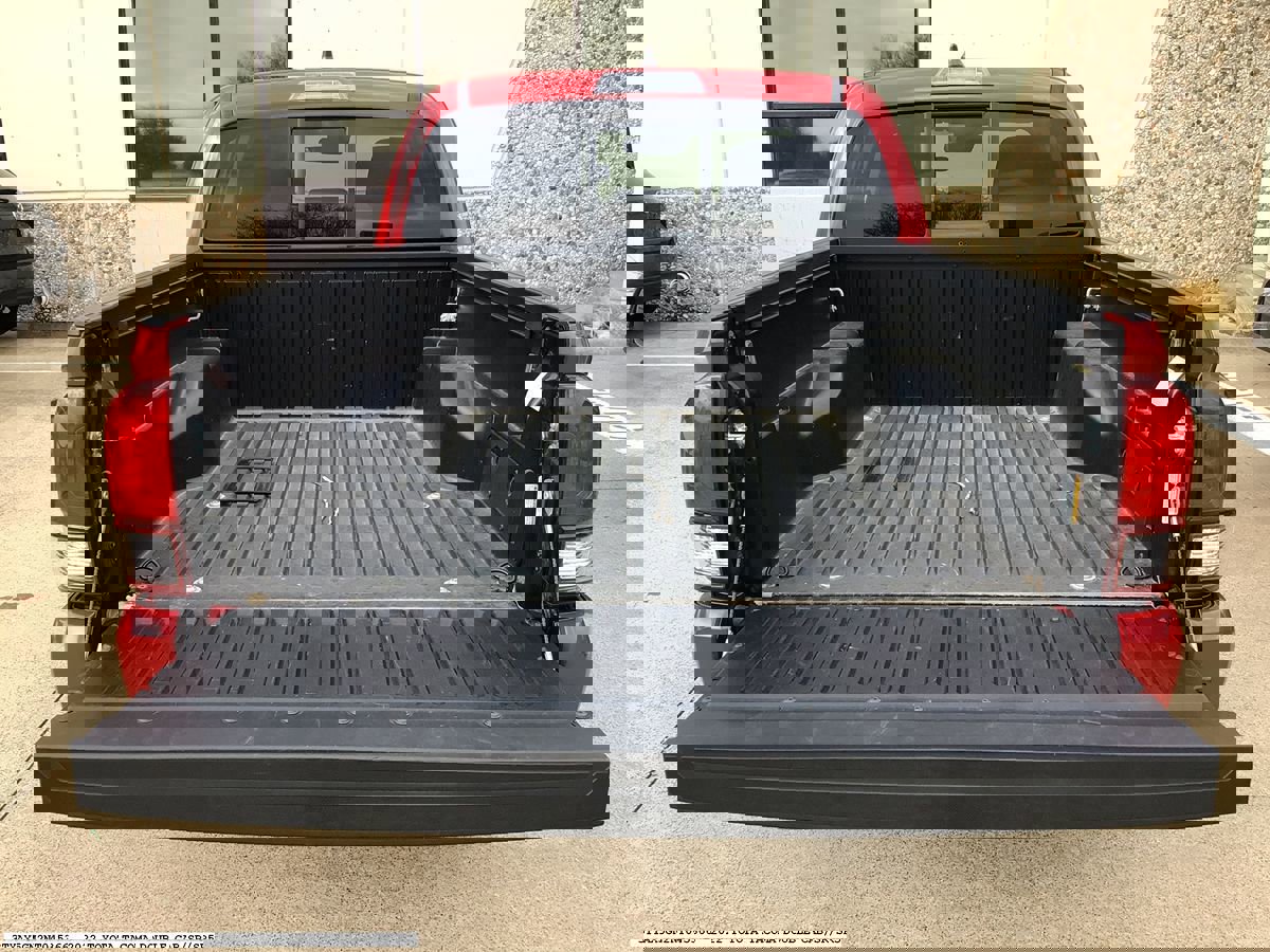 Used 2022 Toyota Tacoma SR w/ SR Convenience Package image 14