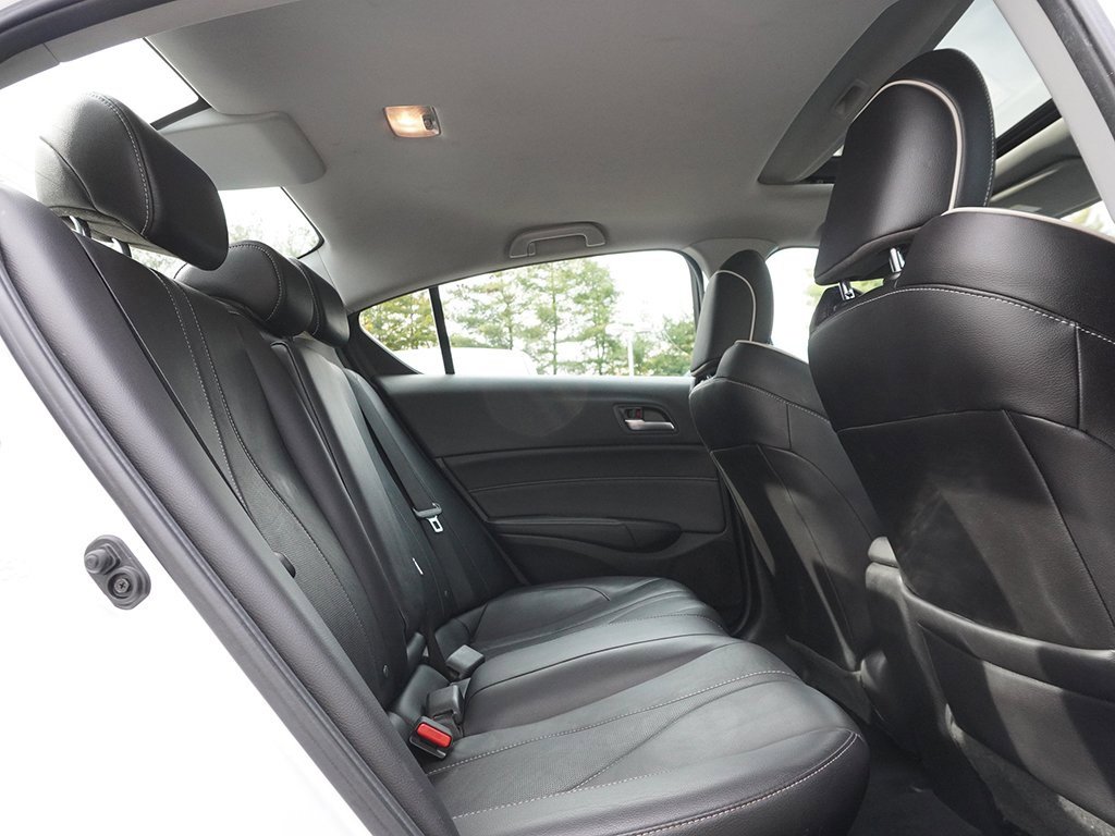 Used 2021 Acura ILX w/ Premium Package image 37
