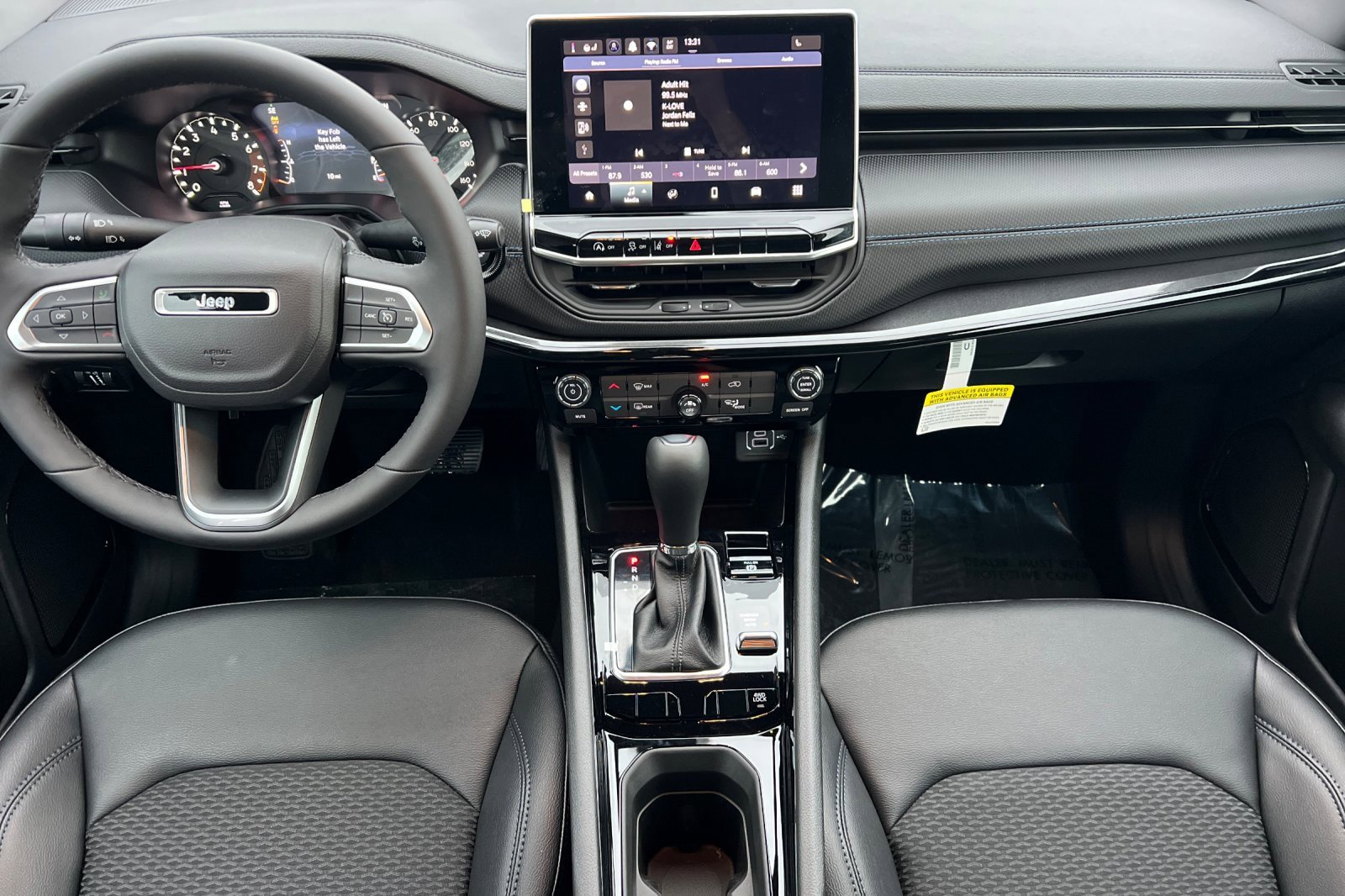 New 2026 Jeep Compass Latitude image 11