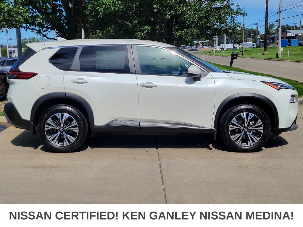 Certified 2023 Nissan Rogue SV AWD/4WD image 2