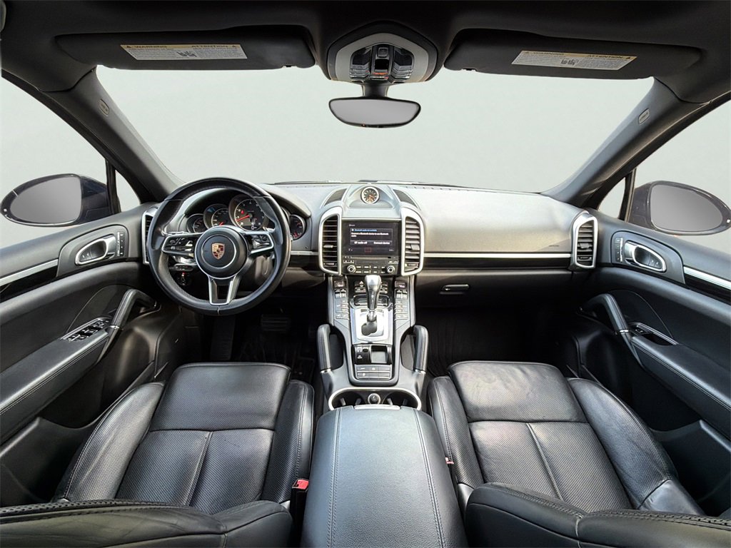 Used 2017 Porsche Cayenne Platinum Edition w/ Premium Package (PJV) image 11