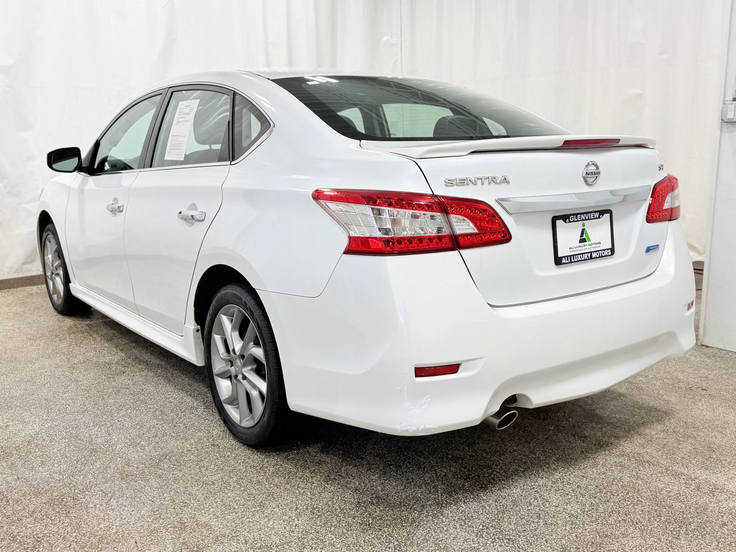 Used 2014 Nissan Sentra SR image 6