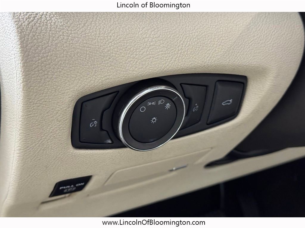 Used 2020 Lincoln Continental Reserve image 25