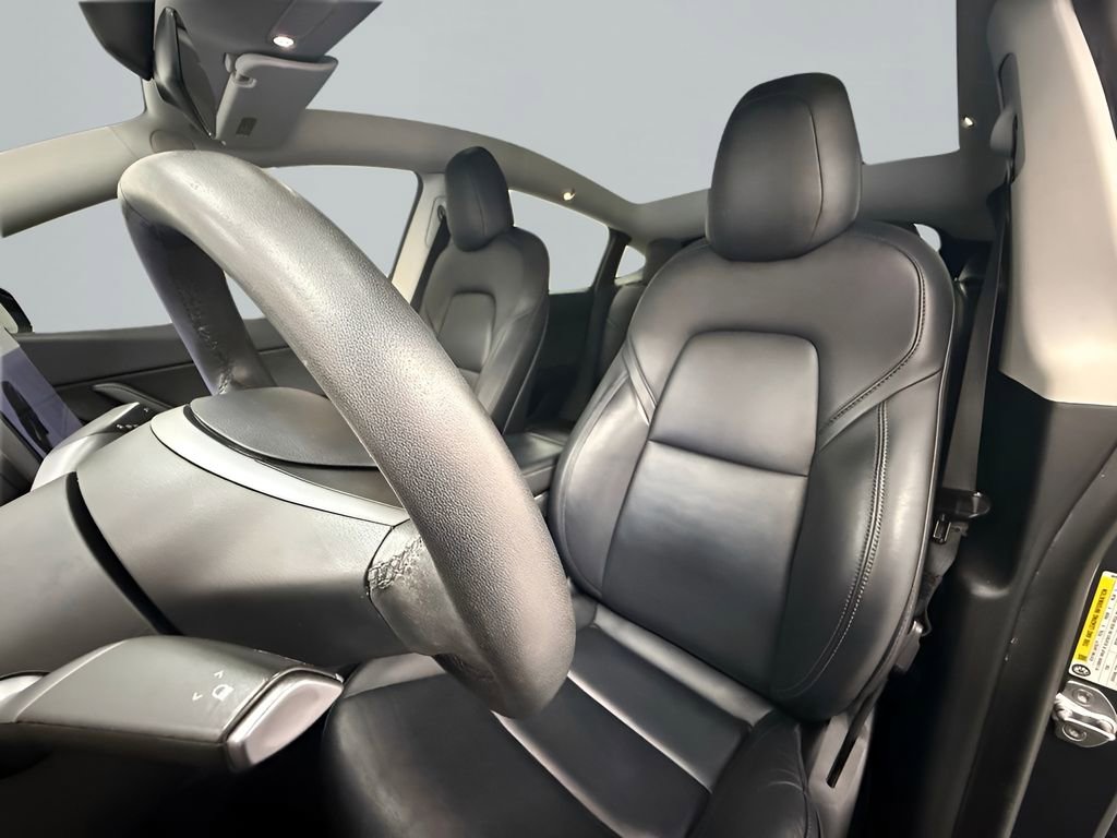 Used 2021 Tesla Model Y Long Range AWD/4WD image 10