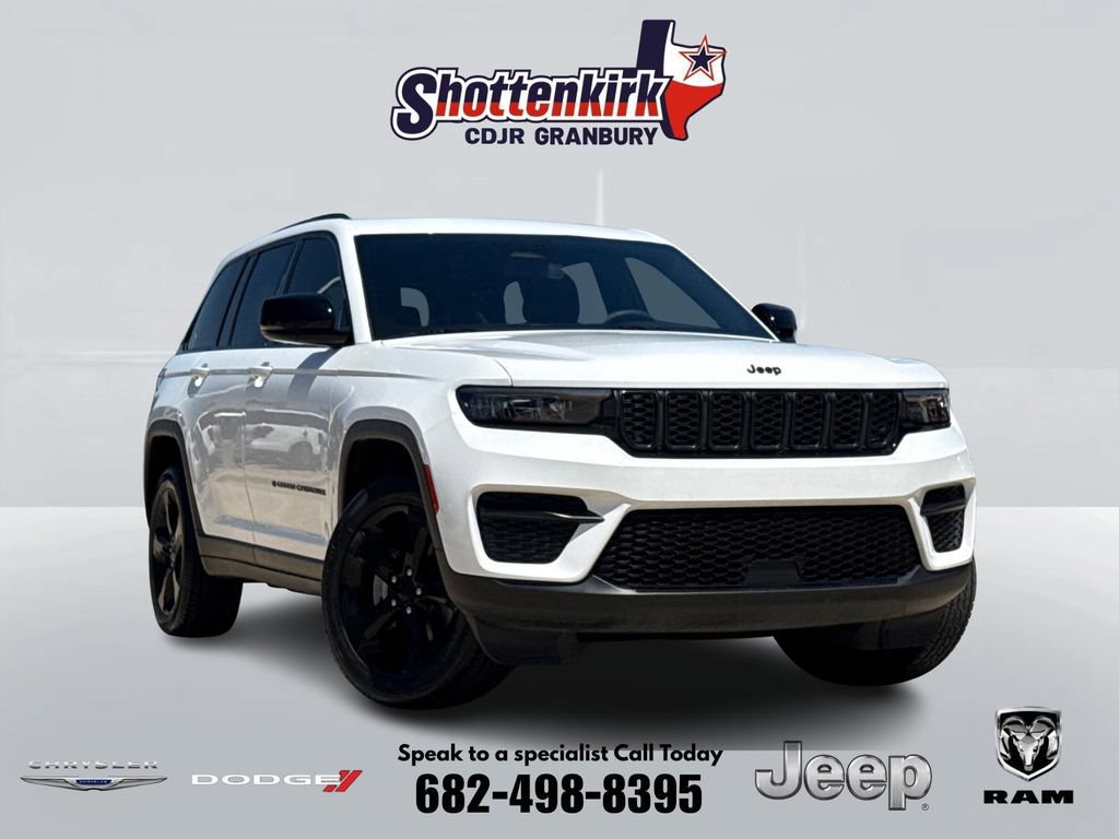 Used 2024 Jeep Grand Cherokee Altitude