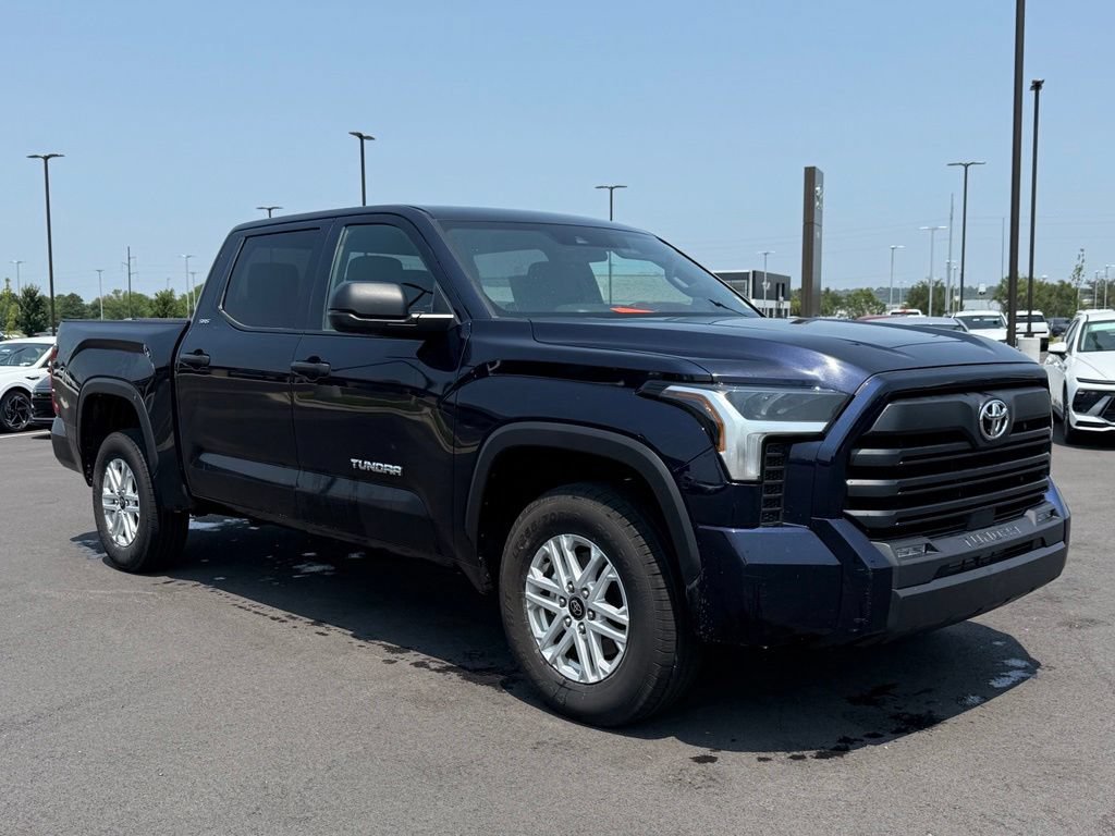 Used 2025 Toyota Tundra SR5 AWD/4WD image 3