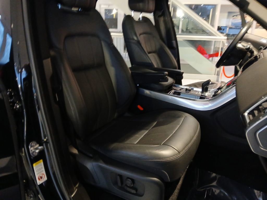 Used 2019 Land Rover Range Rover Sport HSE image 31