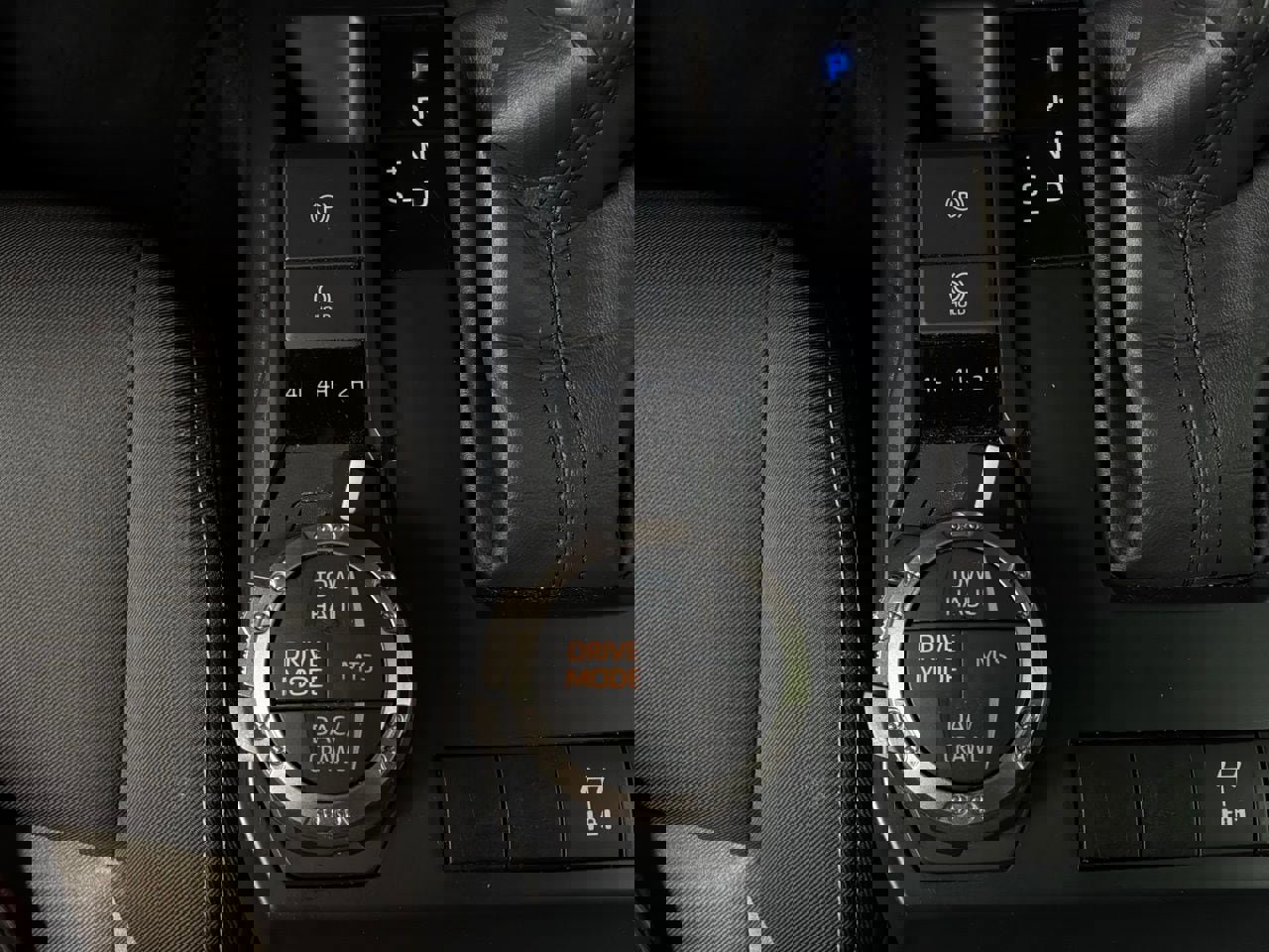 Used 2025 Toyota Tacoma TRD Off-Road image 22