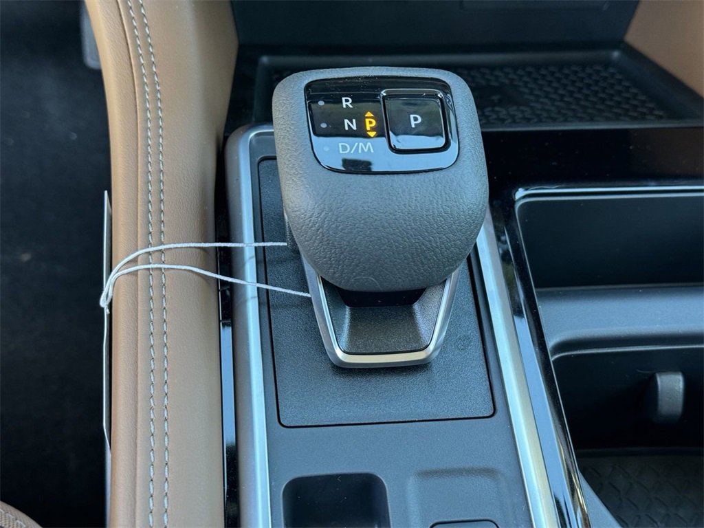 New 2025 Nissan Pathfinder Platinum w/ Cargo Package image 27