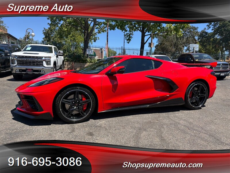 Used 2021 Chevrolet Corvette Stingray Premium Cpe w/ Z51 Performance Package