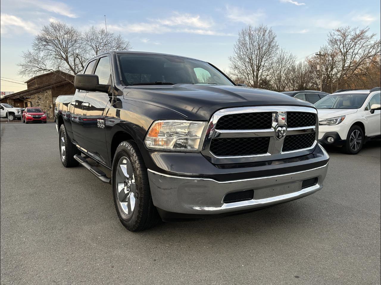 Used 2016 RAM 1500 Classic SLT image 1