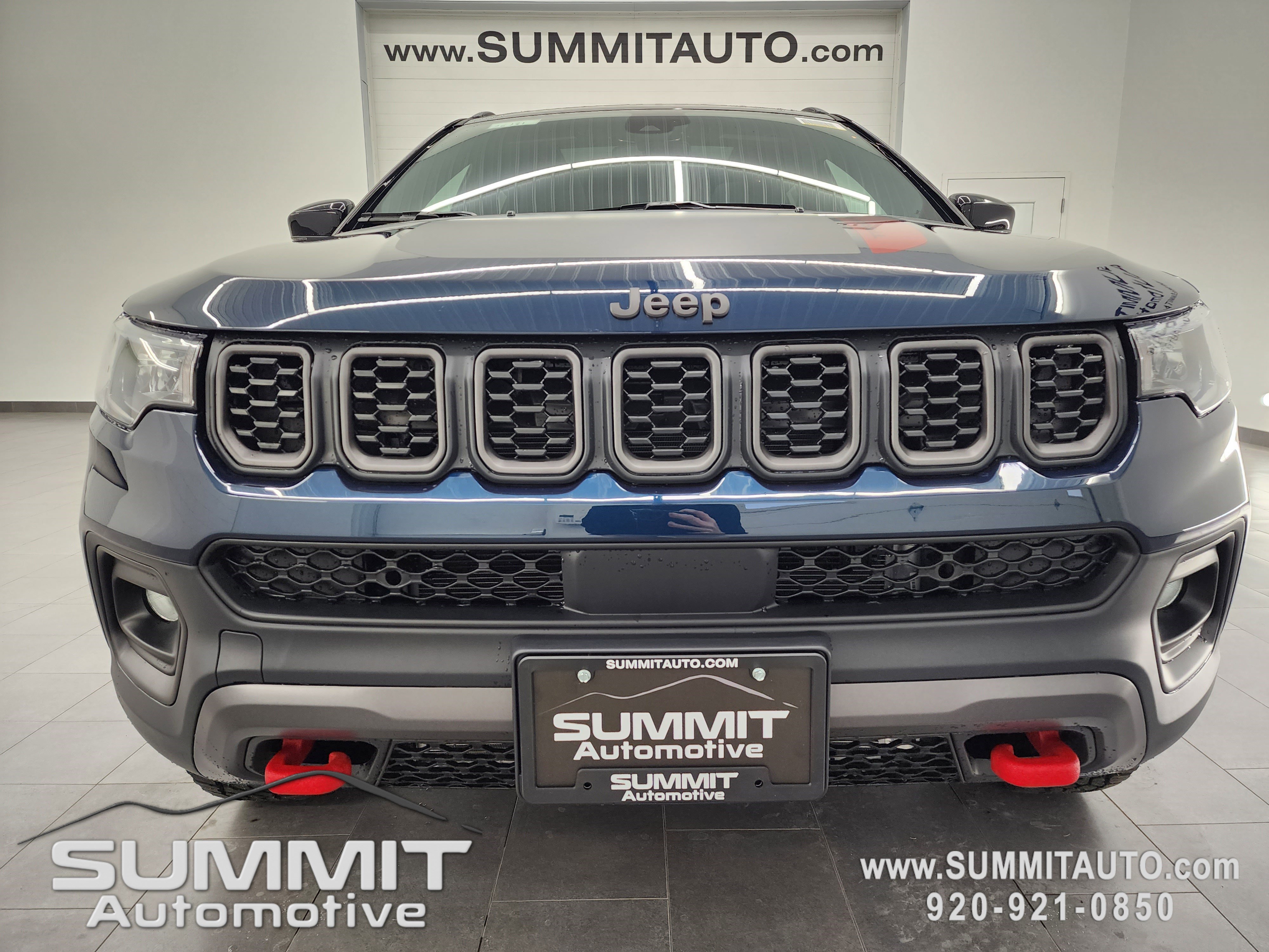 New 2026 Jeep Compass Trailhawk w/ Sun, Sound & Navigation Group image 21