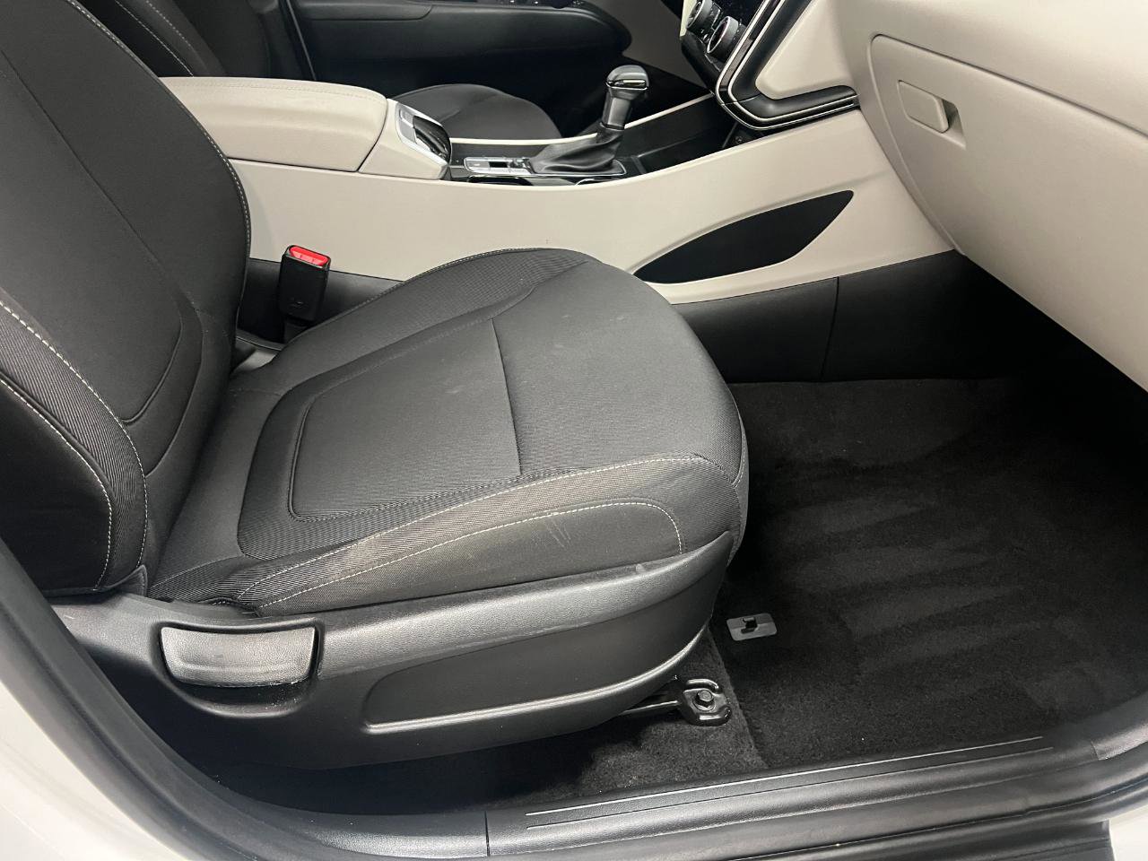 Used 2024 Hyundai Tucson SE image 30