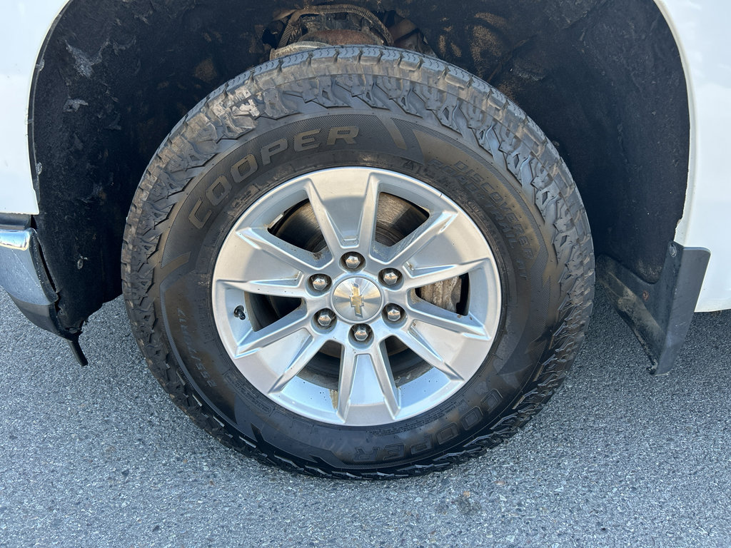 Used 2021 Chevrolet Silverado 1500 LT image 10