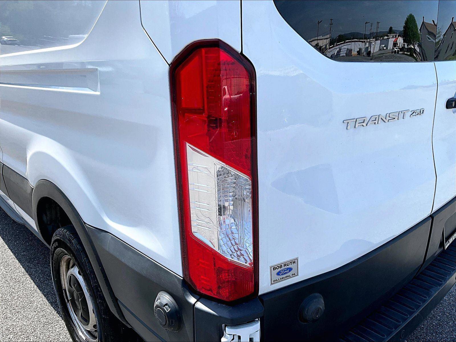 Used 2024 Ford Transit 250 148 Medium Roof w/ Load Area Protection Package RWD image 26