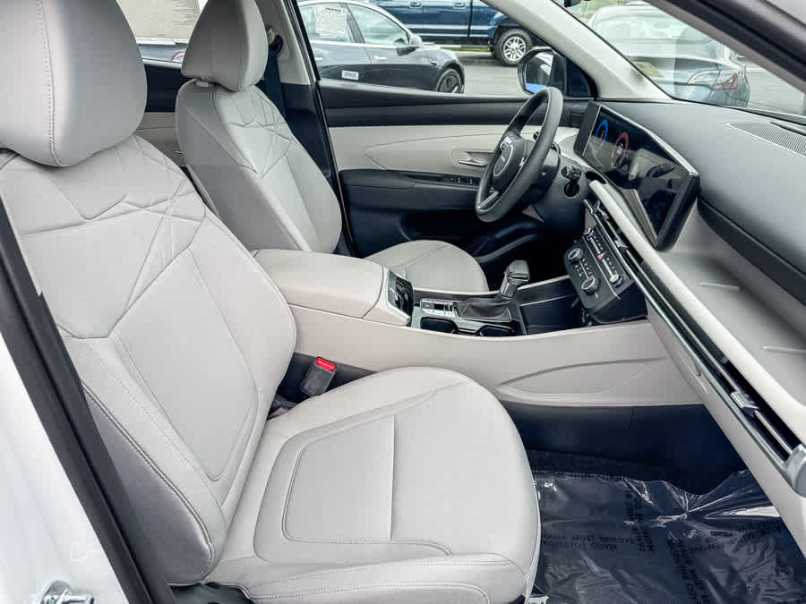 New 2026 Hyundai Tucson SE FWD image 16