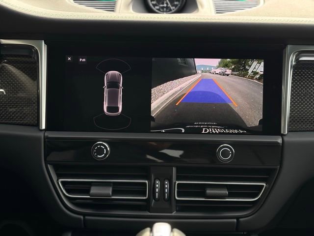 Used 2023 Porsche Macan GTS image 36