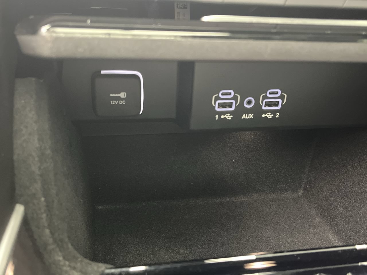 Used 2023 Jeep Wagoneer 4WD w/ Premium Group I image 27