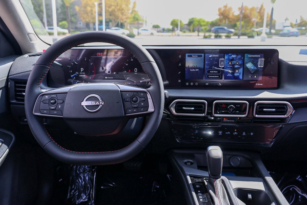 New 2027 Nissan Sentra SR FWD image 22