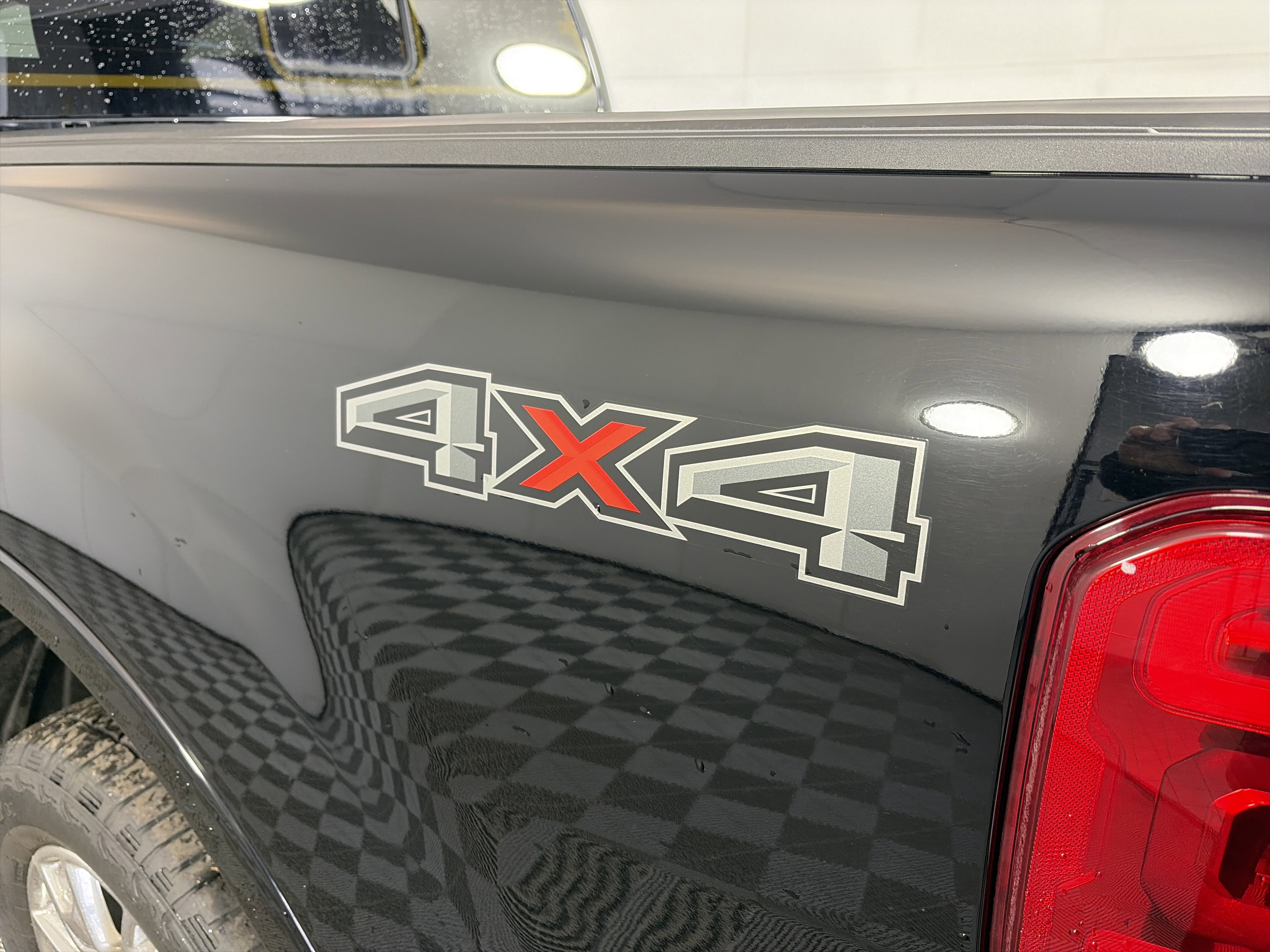 Used 2023 Ford Ranger XLT w/ Equipment Group 302A High image 17