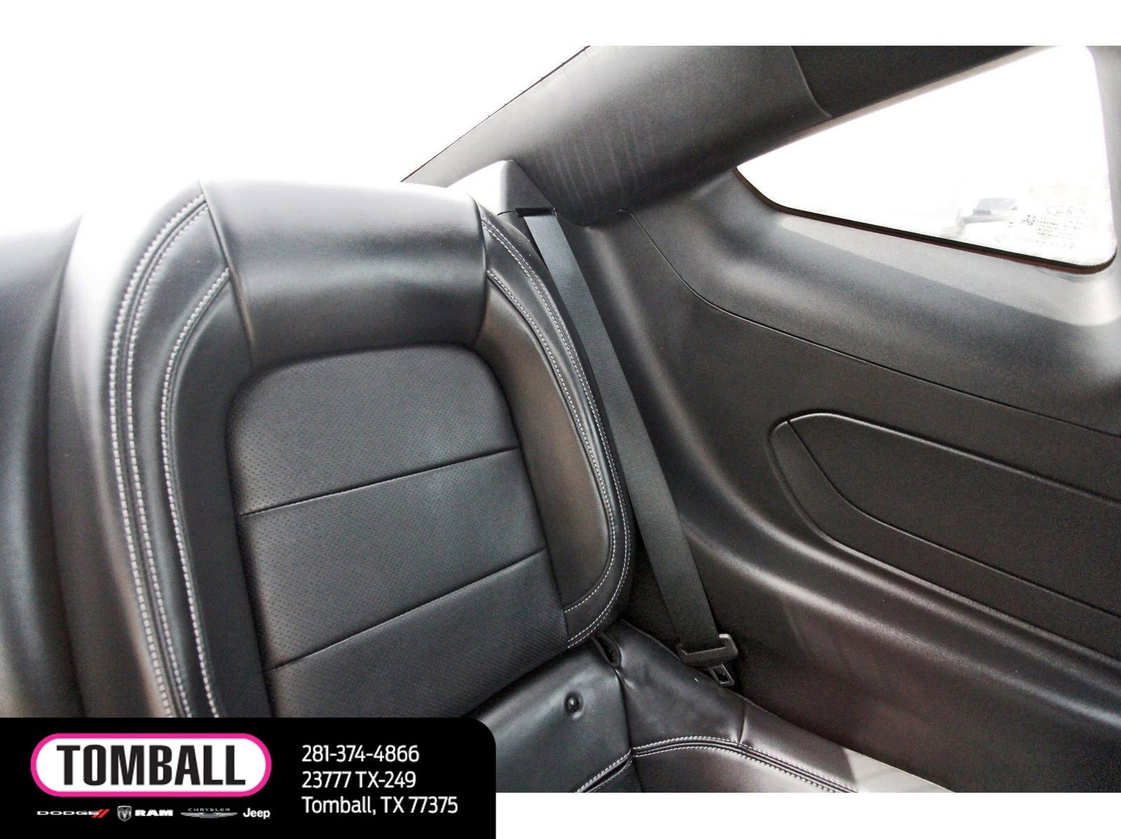 Used 2025 Ford Mustang Premium image 12