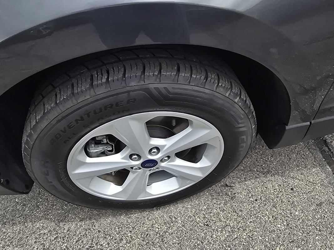 Used 2020 Ford Edge SE AWD/4WD image 36