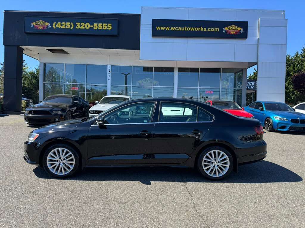 Used 2016 Volkswagen Jetta SEL FWD image 9