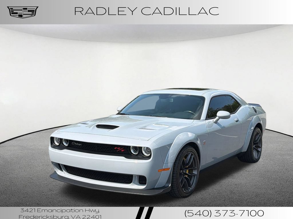 Used 2021 Dodge Challenger R/T Scat Pack RWD image 1