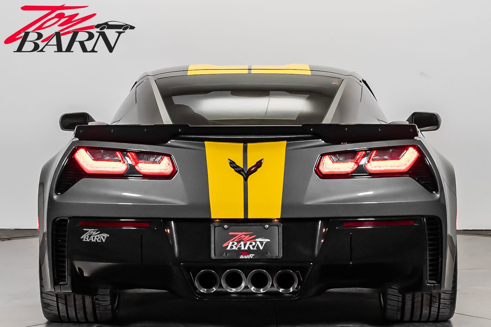 Used 2016 Chevrolet Corvette Z06 w/ 3LZ Preferred Equipment Group image 12