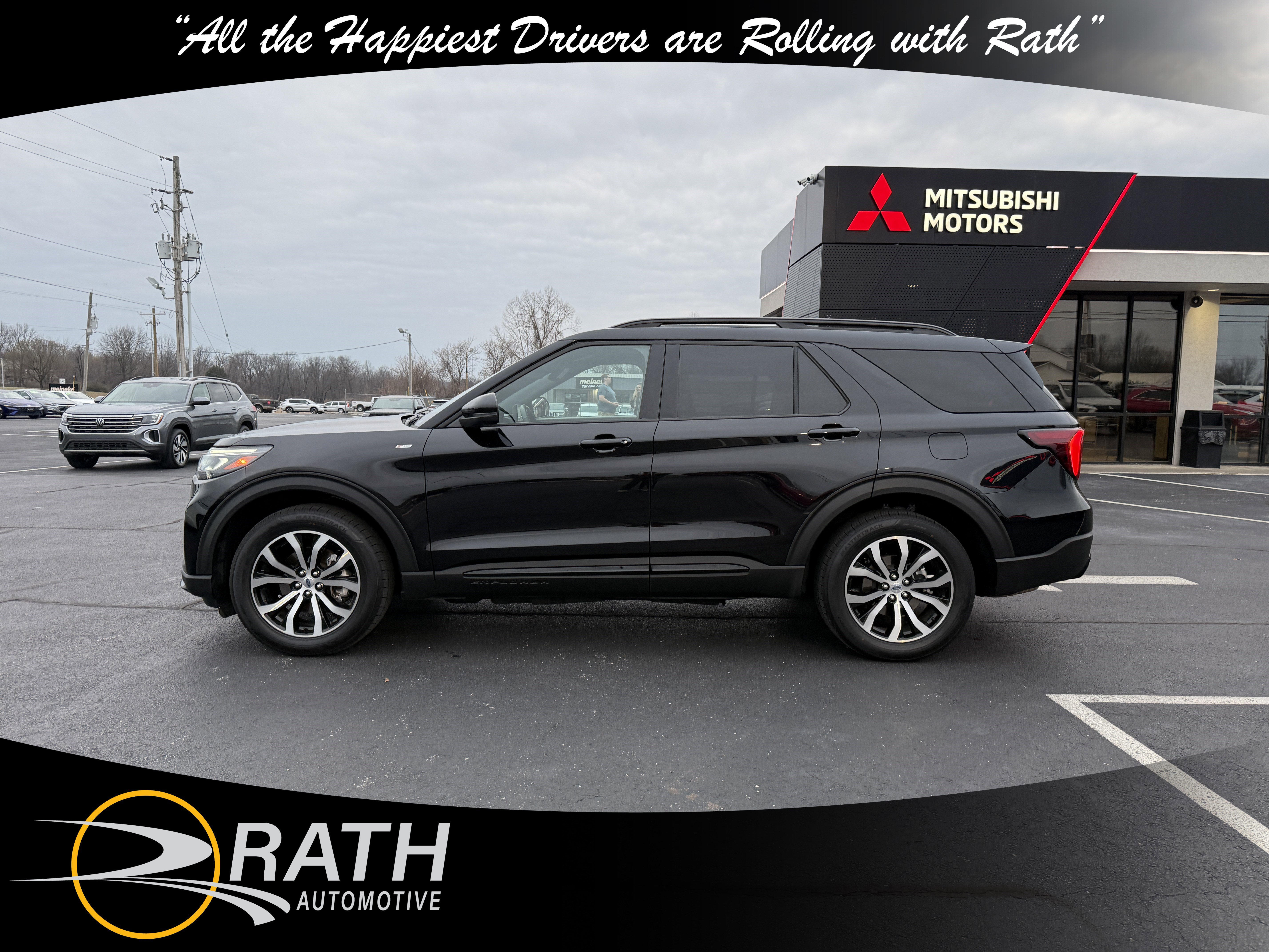 Used 2025 Ford Explorer ST-Line AWD/4WD image 6