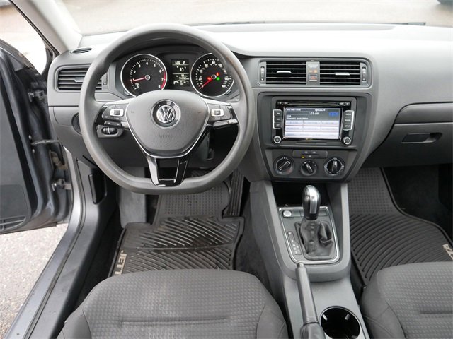Used 2015 Volkswagen Jetta S image 21