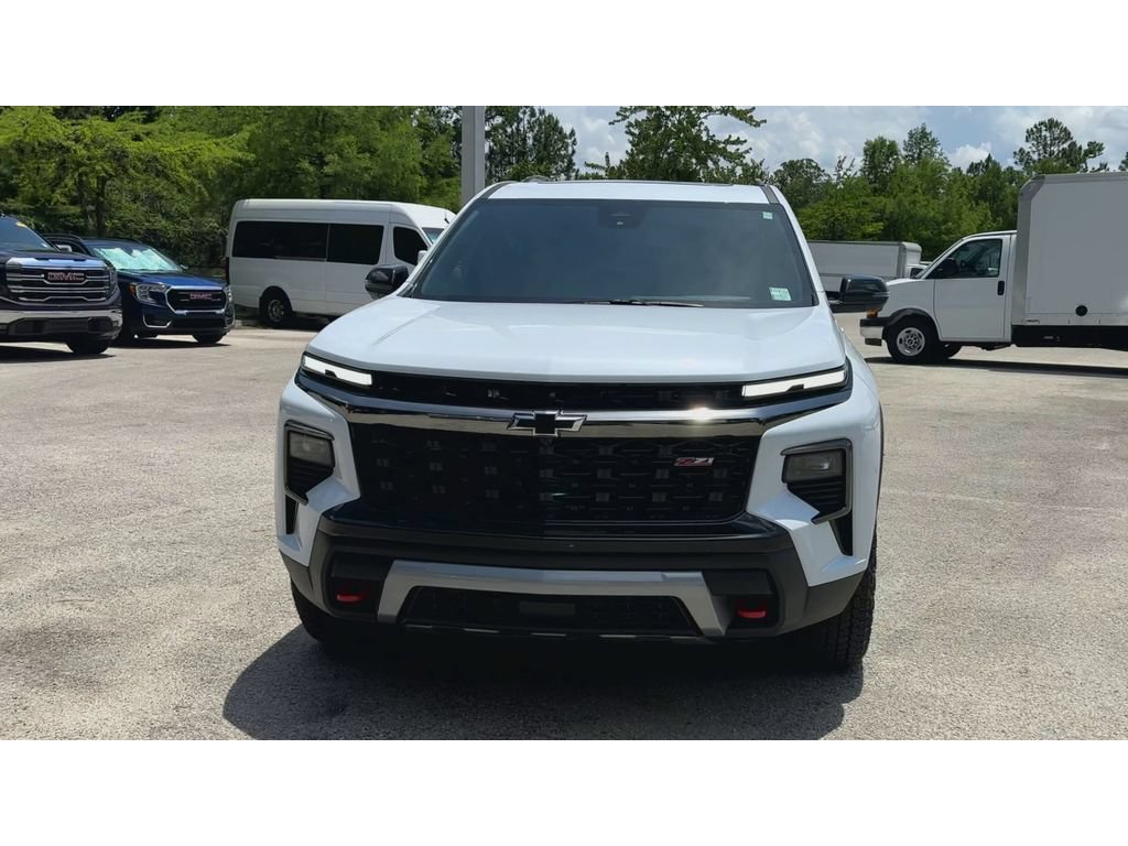 Used 2026 Chevrolet Traverse Z71 w/ Driver Confidence Package AWD/4WD image 3