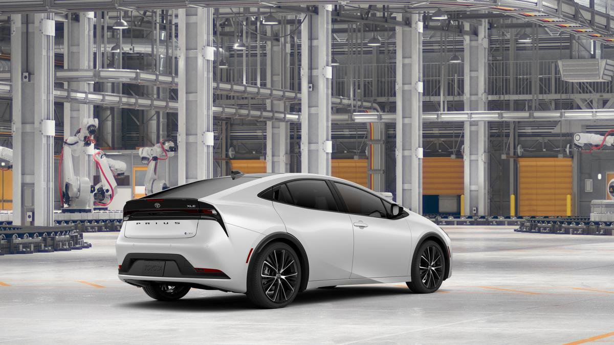 New 2026 Toyota Prius XLE image 10